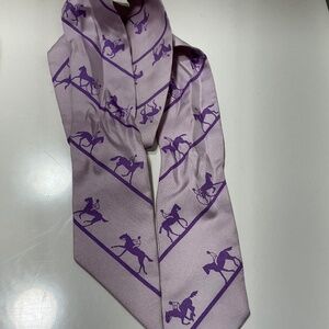 Hermes horse motif purple twilly